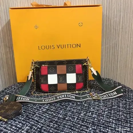 Fashionrepsfam ru 20DJ570029 LV Bags 0817